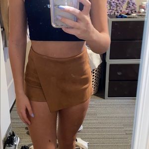 Suede skort